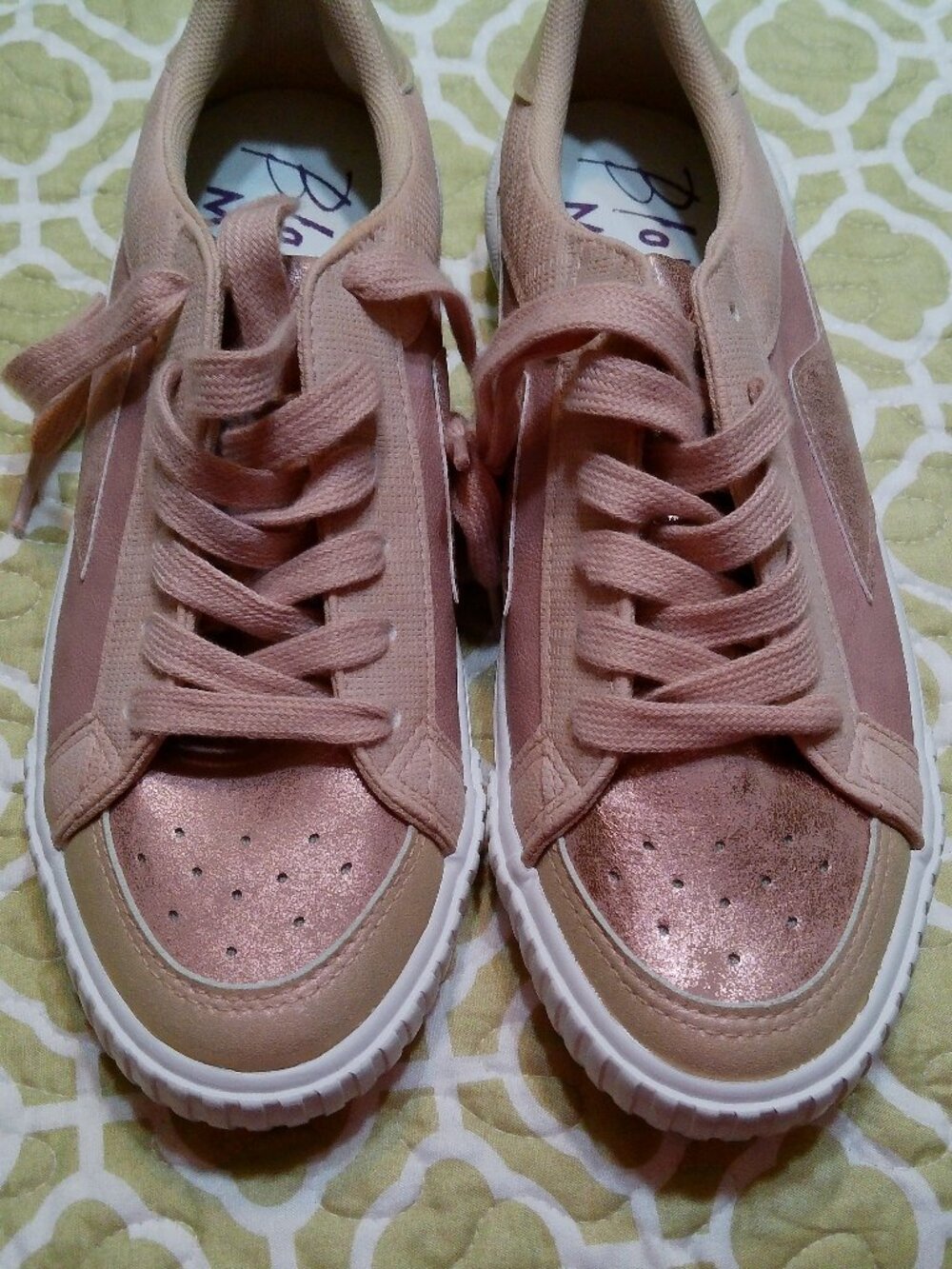 NEW BLOW FISH PINK SNEAKERS 8.5 NEW WITHOUT BOX